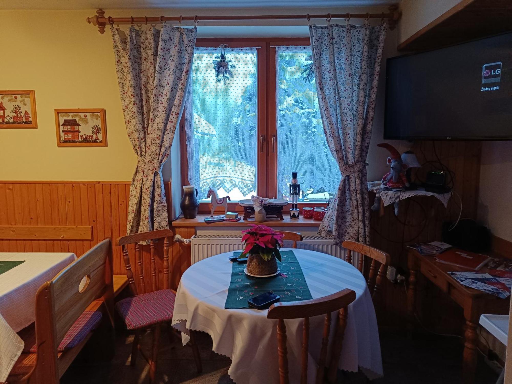 Privat Majo Hotel Liptovsky Mikulas Room photo